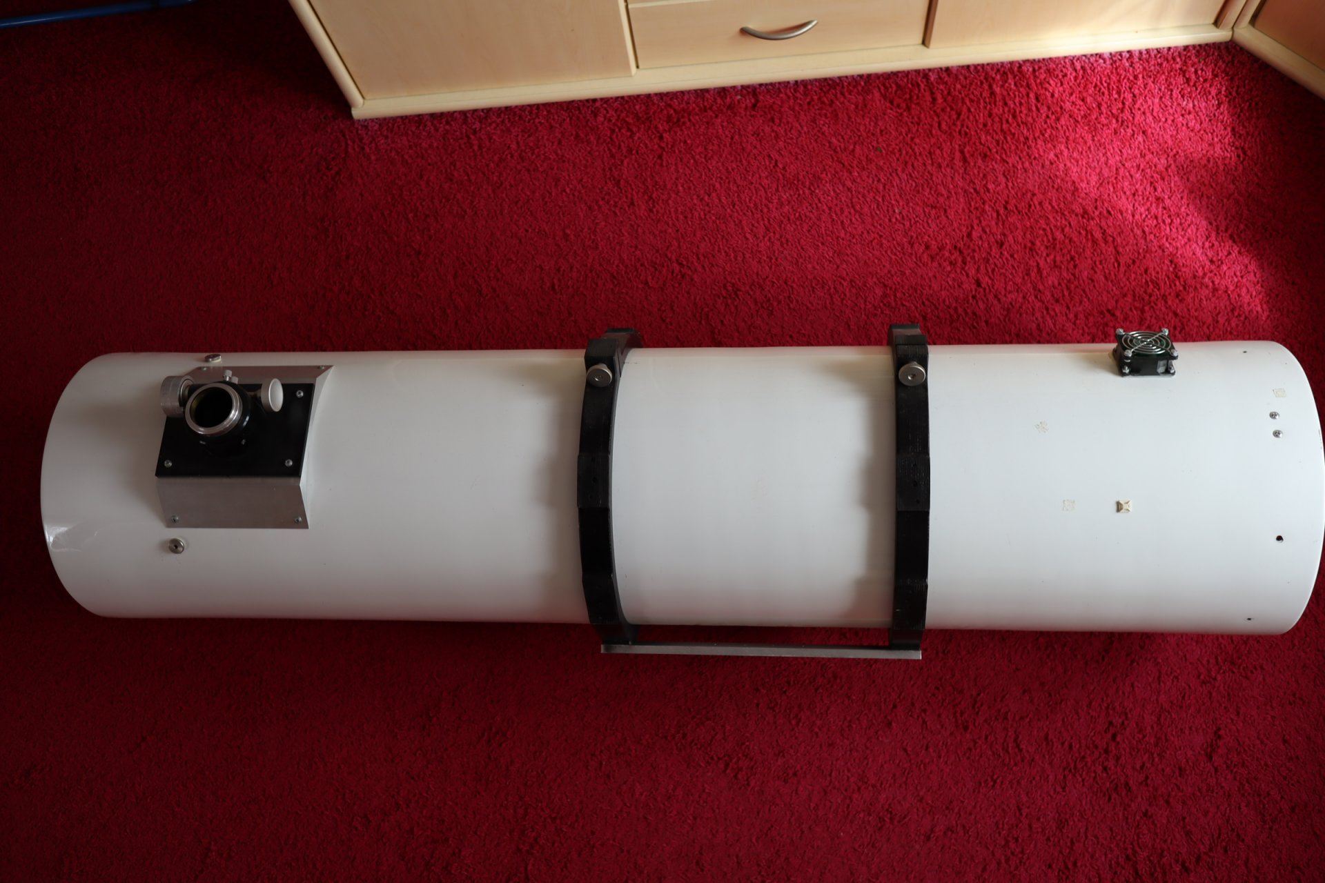 300/1500 Carbon Newton